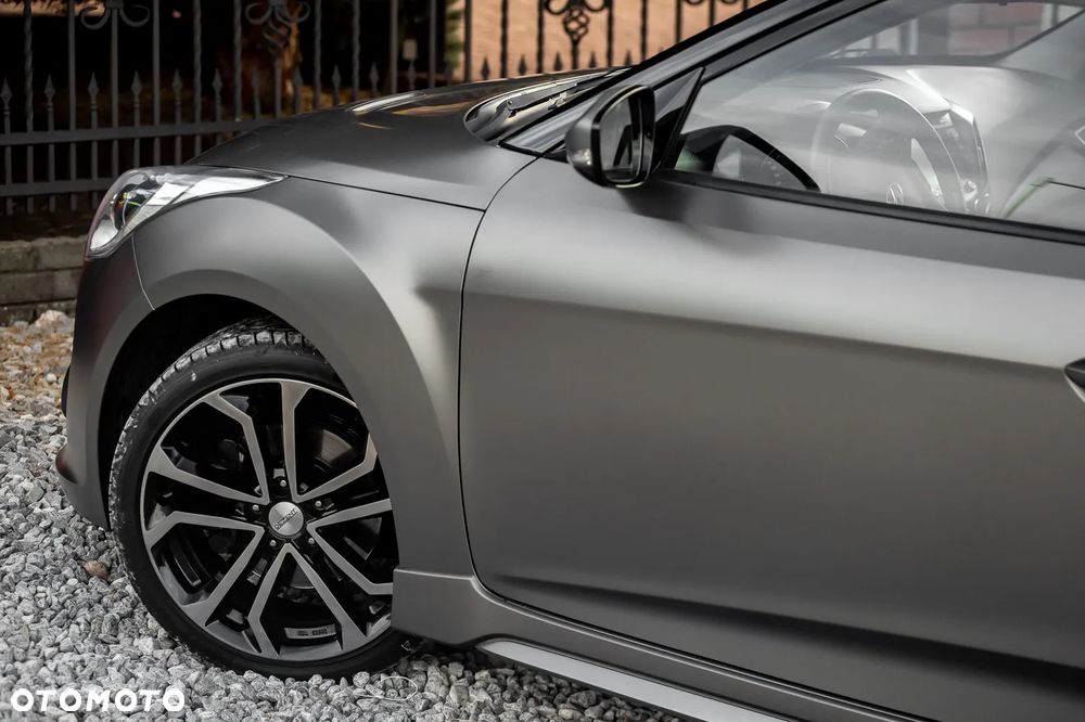 Hyundai Veloster 1.6 Turbo Premium - 7