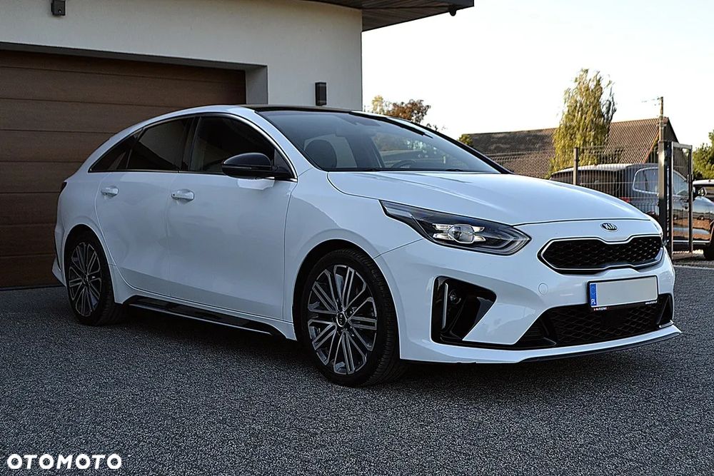 Kia ProCeed 1.5 T-GDI DCT7 OPF GT LINE - 3