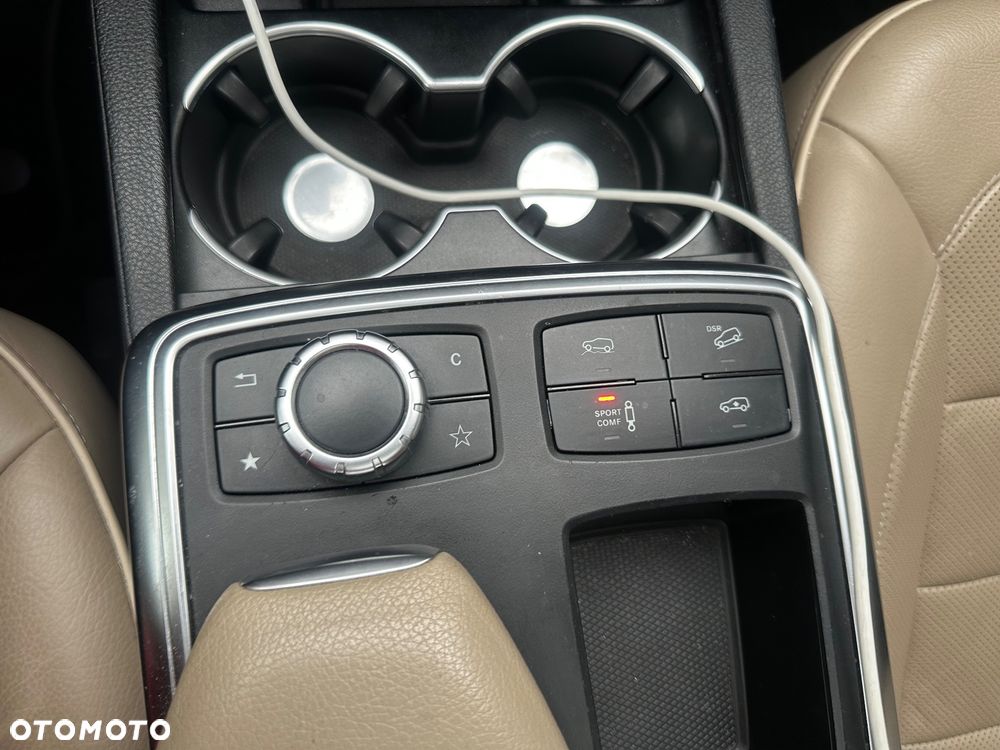 Mercedes-Benz GL 350 BlueTEC 4Matic 7G-TRONIC - 21