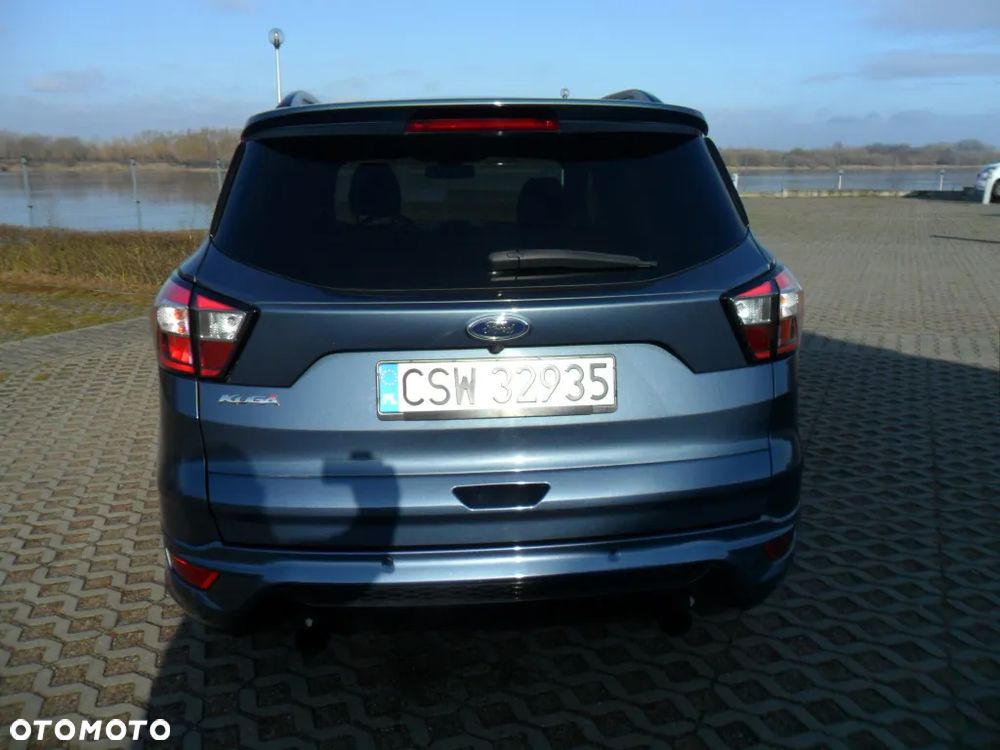 Ford Kuga 1.5 TDCi 2x4 ST-Line - 6