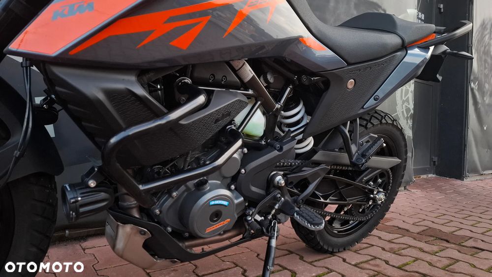 KTM Adventure - 15