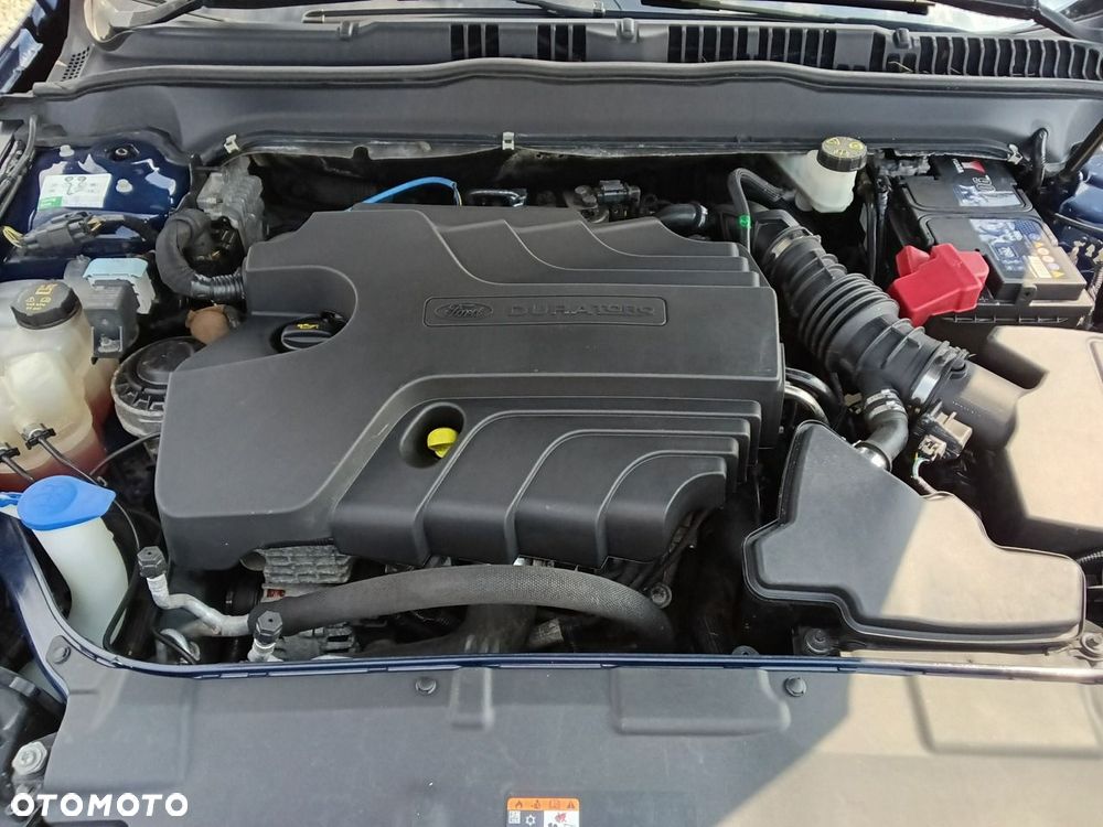 Ford Mondeo - 33