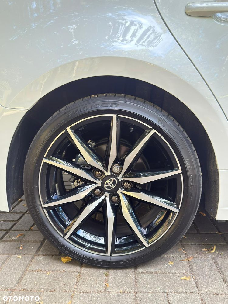 Toyota Corolla 1.8 Hybrid GR Sport Dynamic - 9