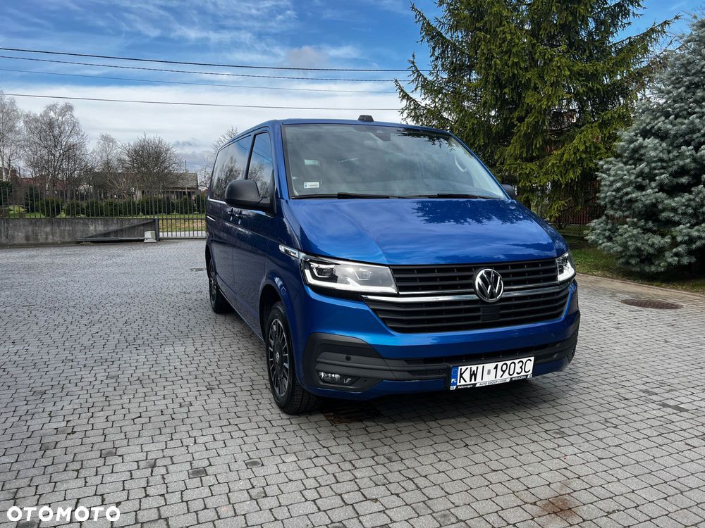 Volkswagen Multivan - 1