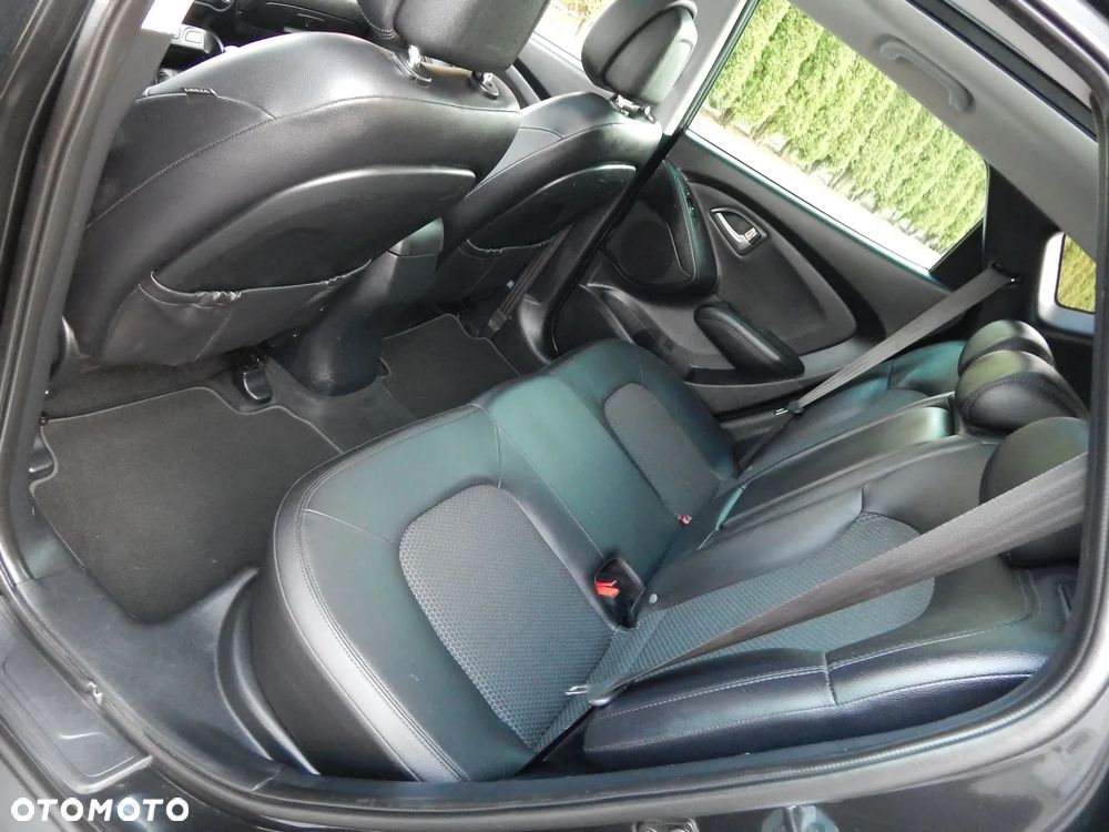 Hyundai ix35 2.0 2WD Style - 12