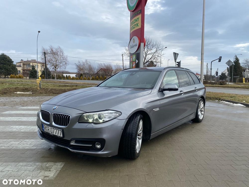 BMW Seria 5 520d xDrive Touring - 1