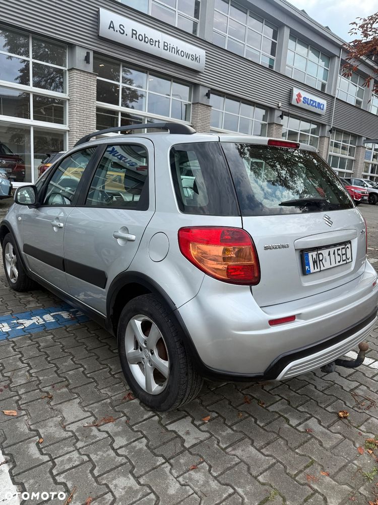 Suzuki SX4 1.5 - 23