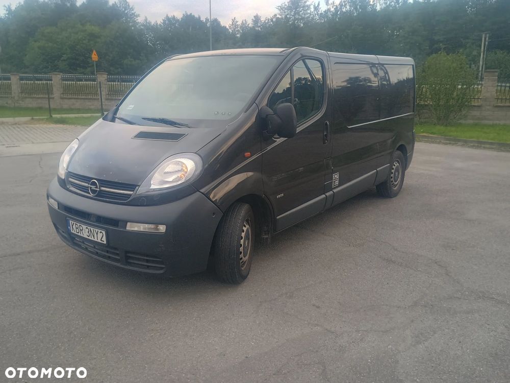 Opel Vivaro - 2