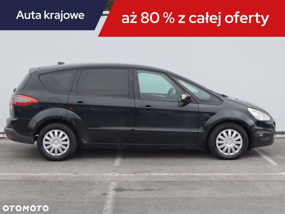 Ford S-Max - 8