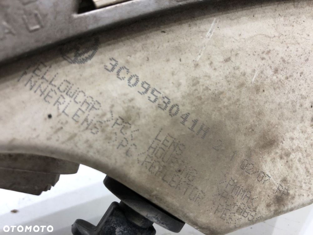 KIERUNKOWSKAZ LEWY PRZÓD  VW PASSAT B6 Variant (3C5) 2005 - 2011 2.0 TDI 103 kW [140 KM] olej - 5