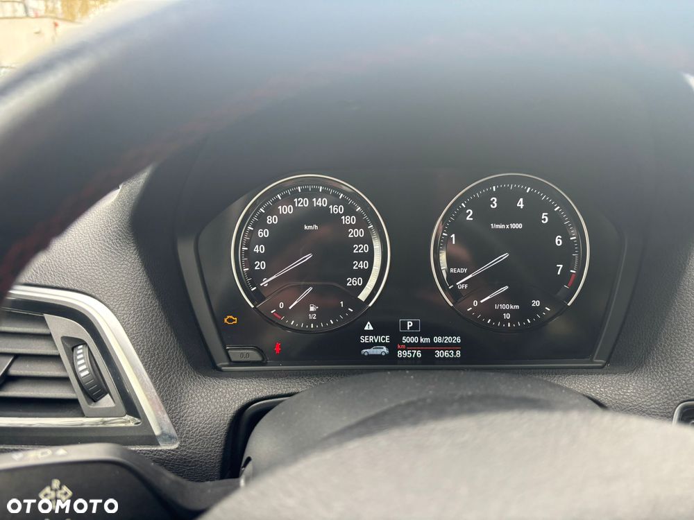 BMW Seria 1 118i - 12