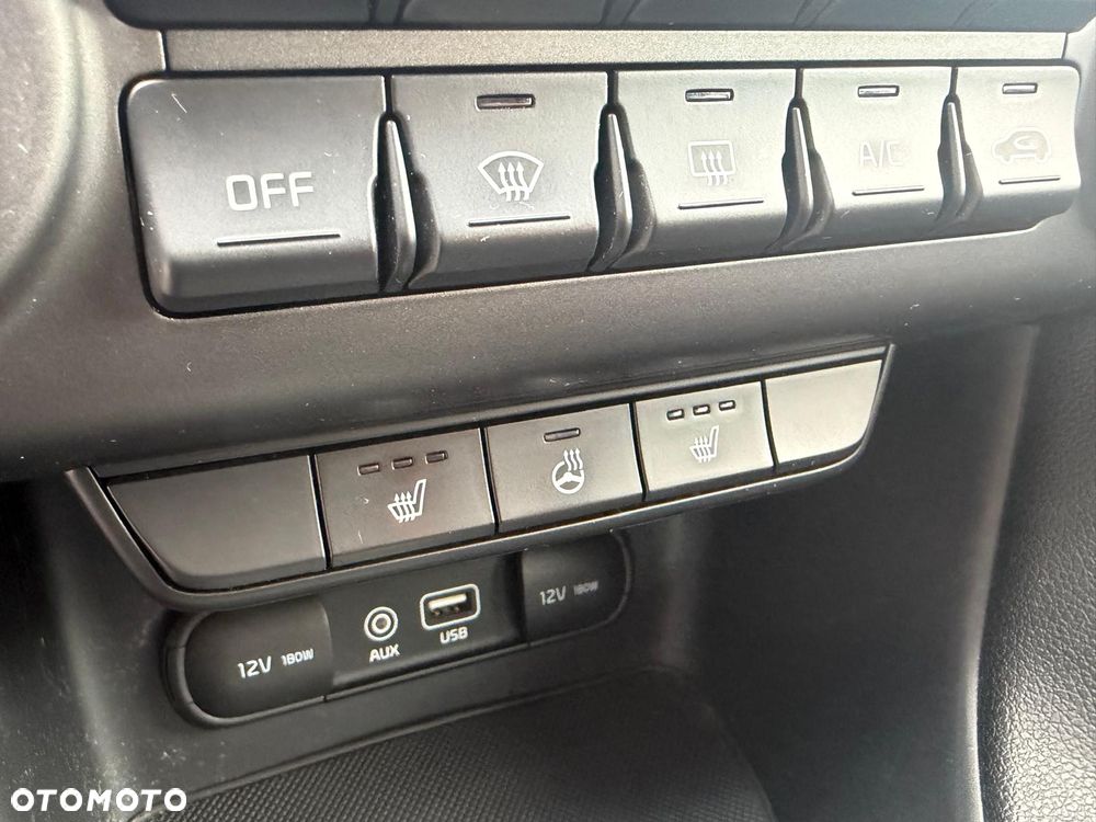 Kia Sportage 2,0 CRDI AWD Platinum - 11