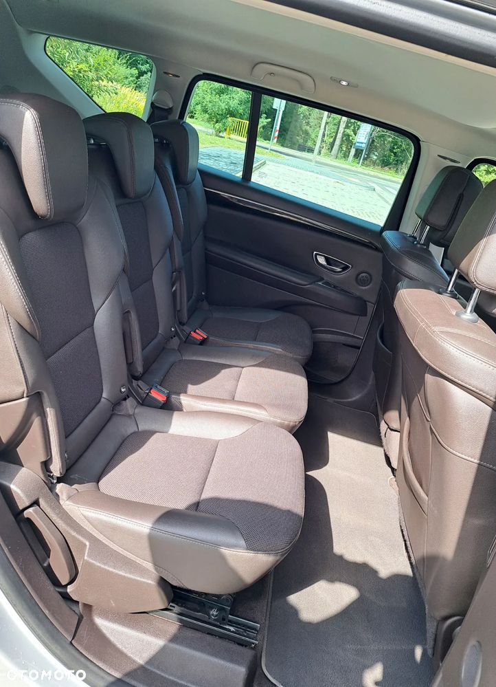 Renault Espace 1.6 dCi Energy Magnetic EDC 7os - 17