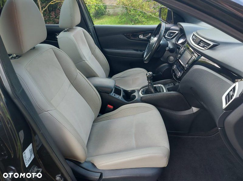 Nissan Qashqai 1.6 dCi 4 x 4 DPF tekna - 7