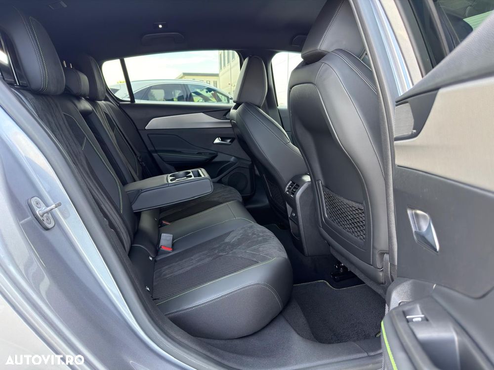 Peugeot 308 PureTech 130 GPF EAT8 Stop & Start GT - 10