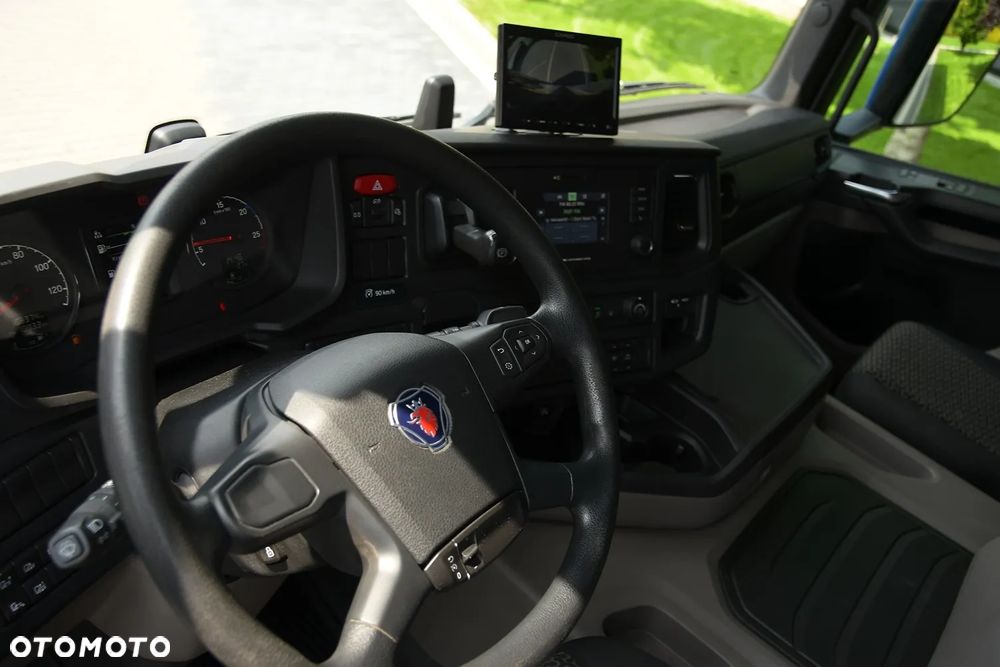 Scania P280///* 2022///* PRZEBIEG 165 TYŚ KM///* CHŁODNIA///* 18000KG///* THERMO KING///* WINDA///* BAR///* DŁ 7.30///* 18 EURO PALET///* KAMERA///* LEDY///* WAGA///* STAN JAK NOWA - 20