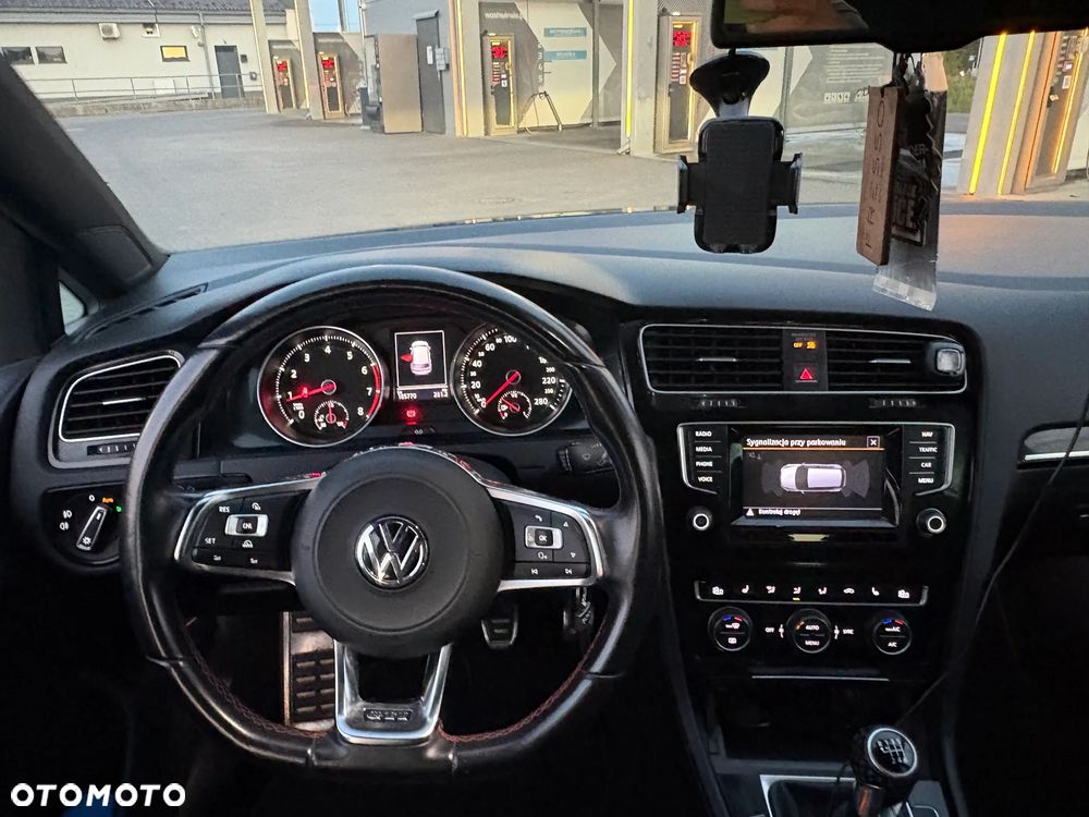 Volkswagen Golf 2.0 TSI BMT GTI - 33