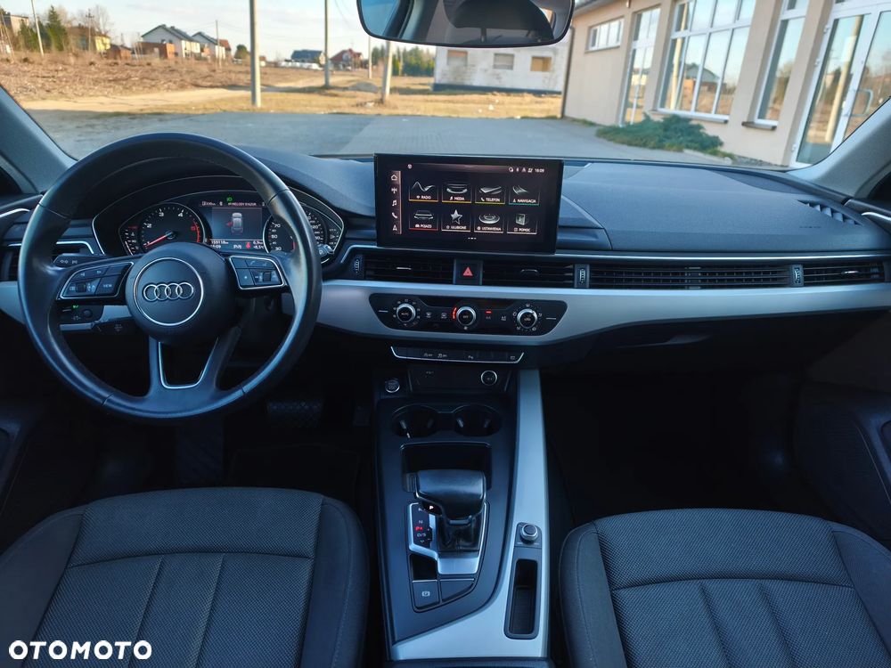 Audi A4 Avant - 22