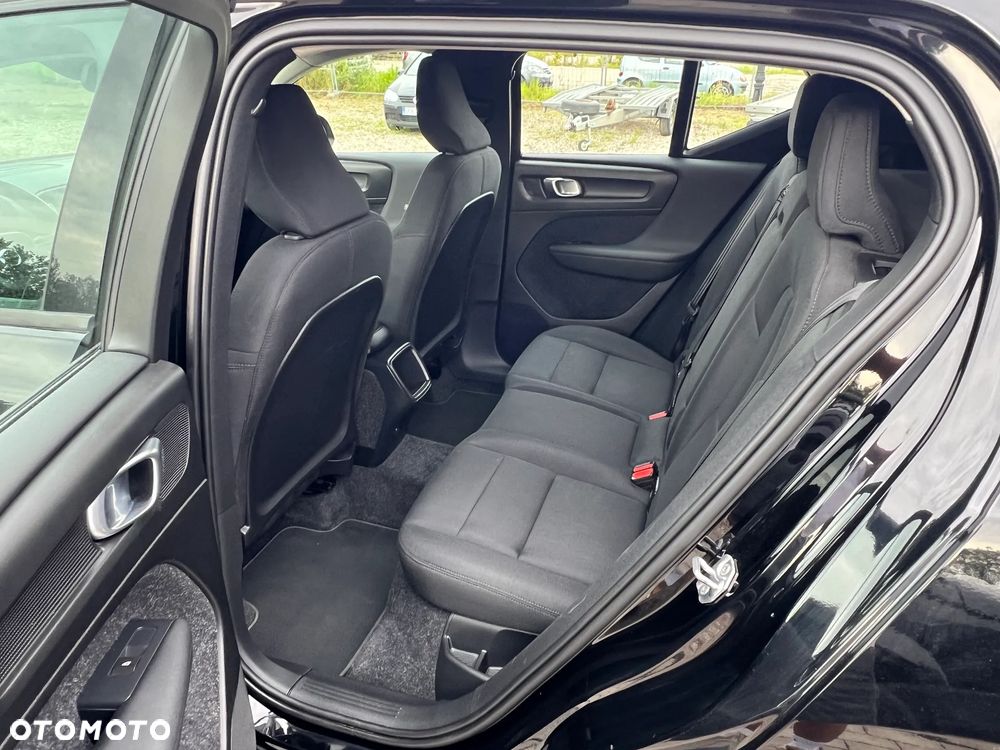Volvo XC 40 T3 Inscription - 23
