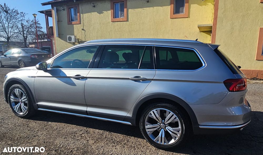 Volkswagen Passat Alltrack - 4