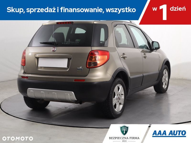 Fiat Sedici - 7
