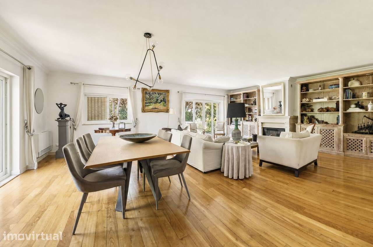 Moradia Isolada T5 + 1 com jardim, Birre, Cascais - Grande imagem: 2/49