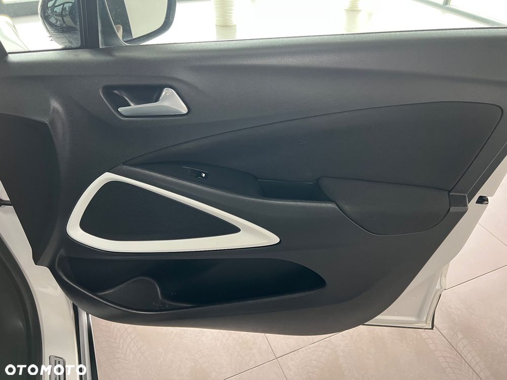 Opel Crossland - 36