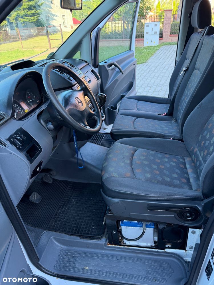 Mercedes-Benz Vito - 30