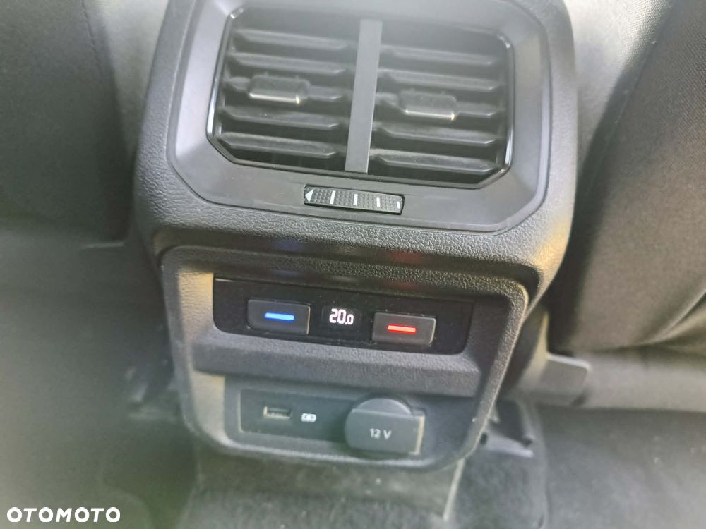 Volkswagen Tiguan 2.0 TDI SCR R-Line - 24