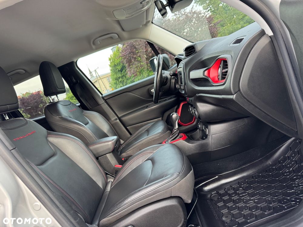 Jeep Renegade 2.0 MultiJet Trailhawk 4WD S&S - 26