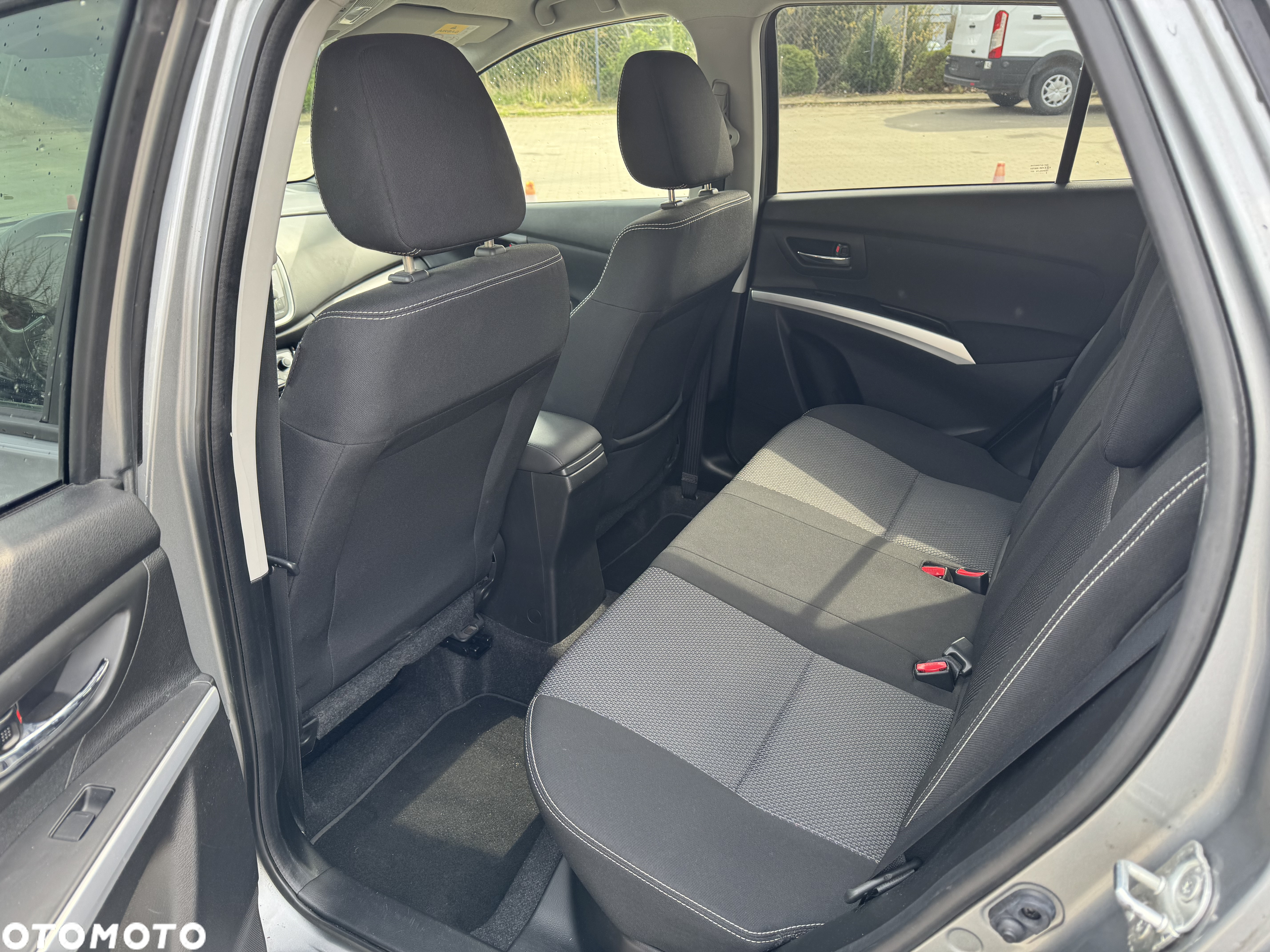 Suzuki SX4 S-Cross 1.6 Comfort - 19