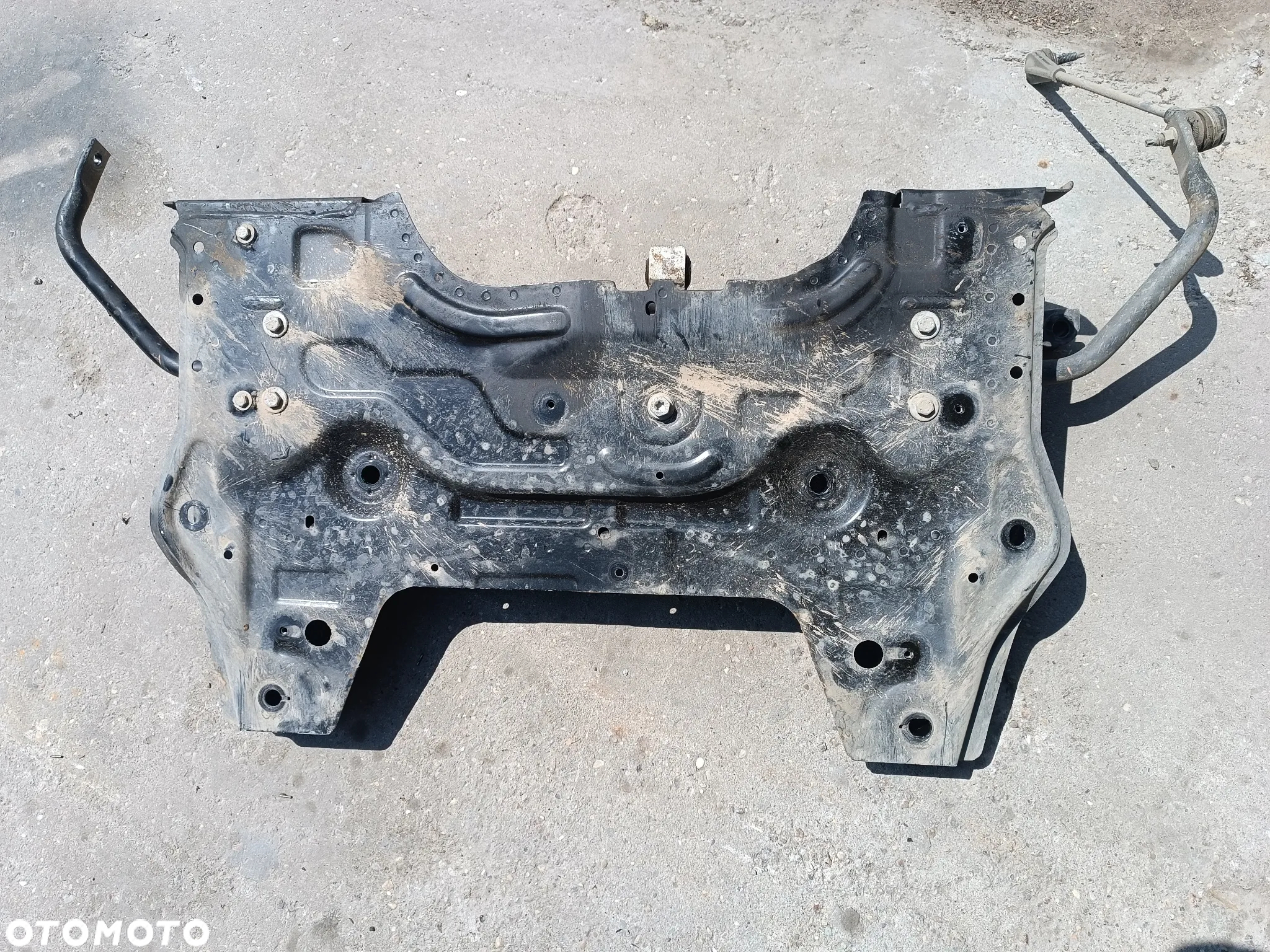 ZAWIESZENIE PRZÓD WÓZEK SANKI OPEL CORSA F - 2
