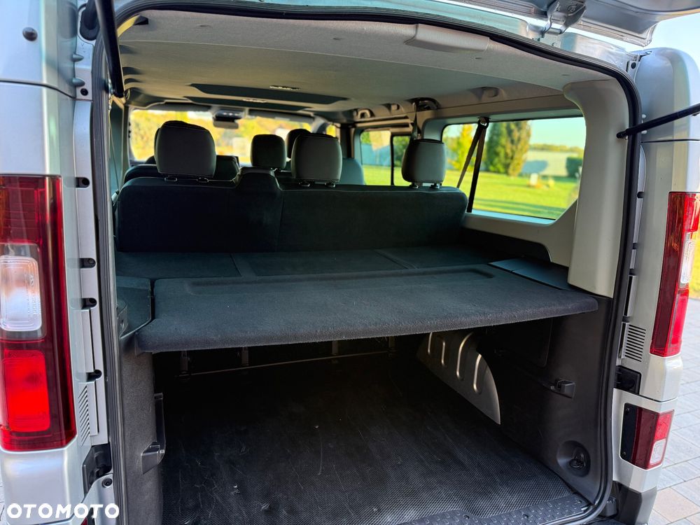 Renault Trafic - 26