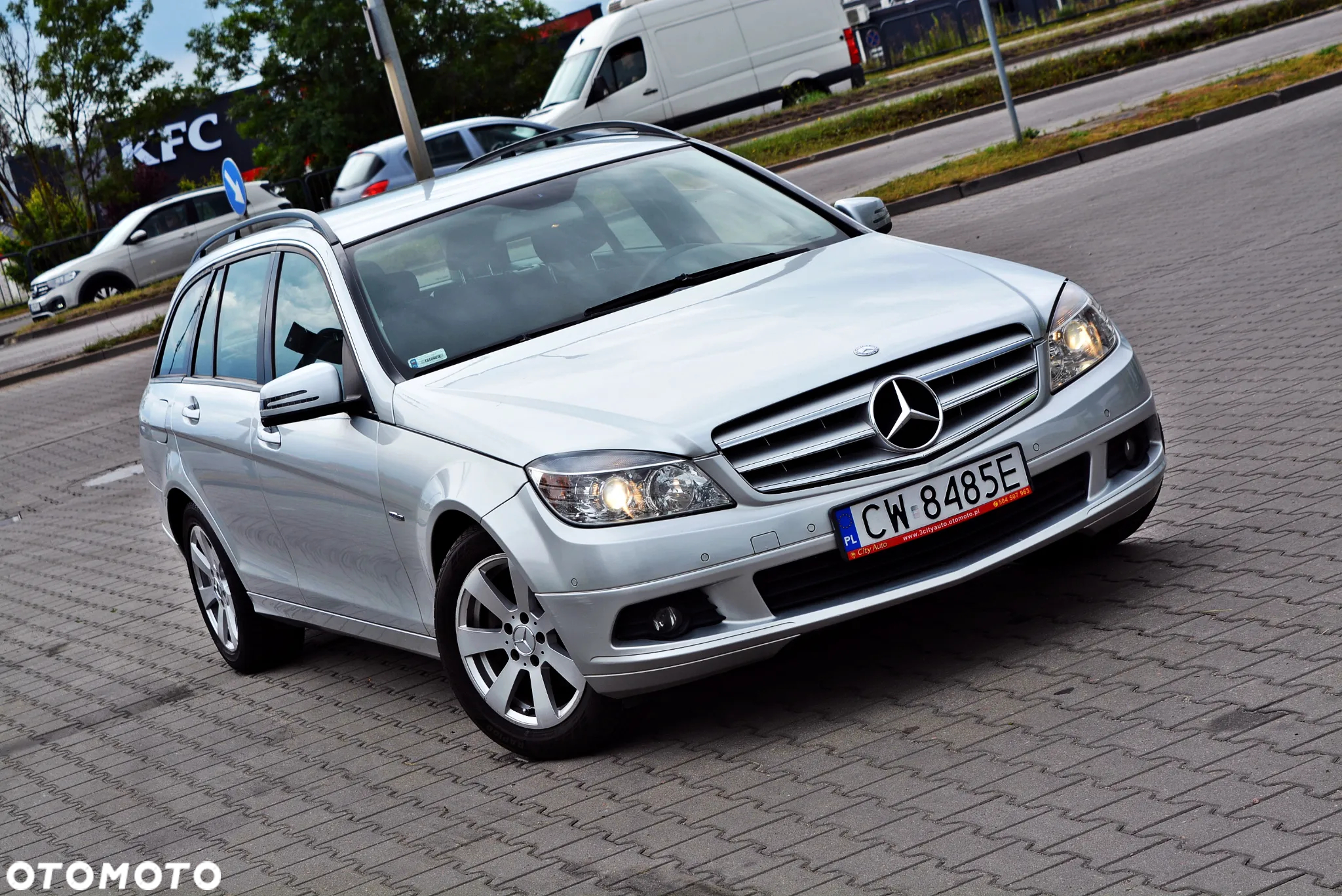 Mercedes-Benz Klasa C 200 CDI BlueEff Classic - 12