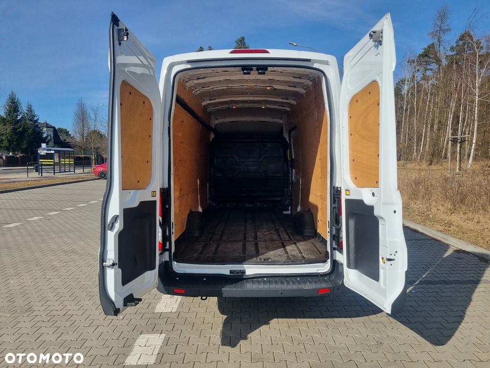 Ford Transit - 20