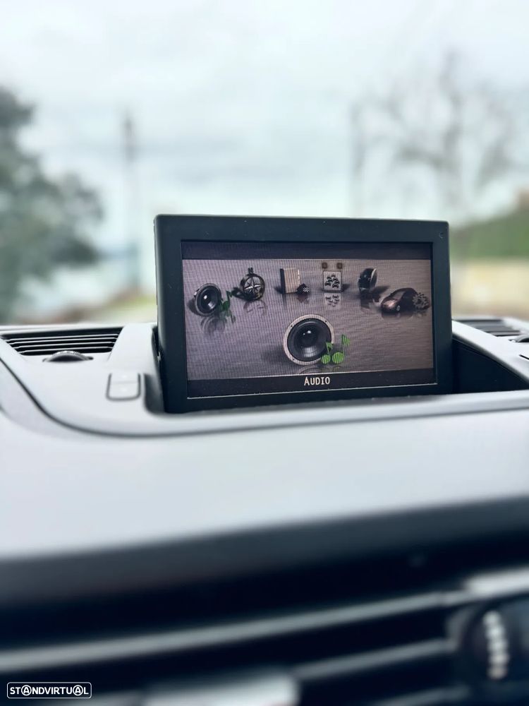 Alfa Romeo Giulietta 2.0 JTDM Distinctive - 24