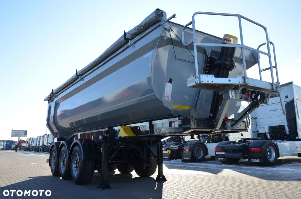 Schwarzmuller NOWA WYWROTKA 25 m3 / HARDOX / SAF / OŚ POD. / HYVA / LED / - 1