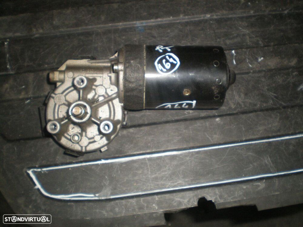 Motor Limpa Vidros Frente 67638362155 0390241355 BMW E46 1999 BOSCH BMW E46 COUPE 2001 320I 165CV 0P Frente BOSCH - 1