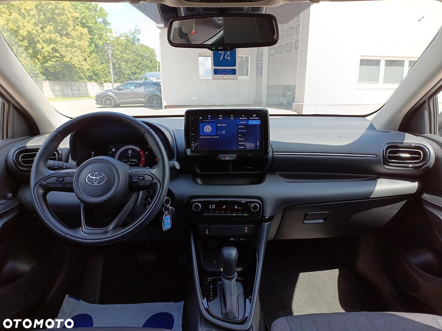 Toyota Yaris Hybrid 1.5 Style - 18