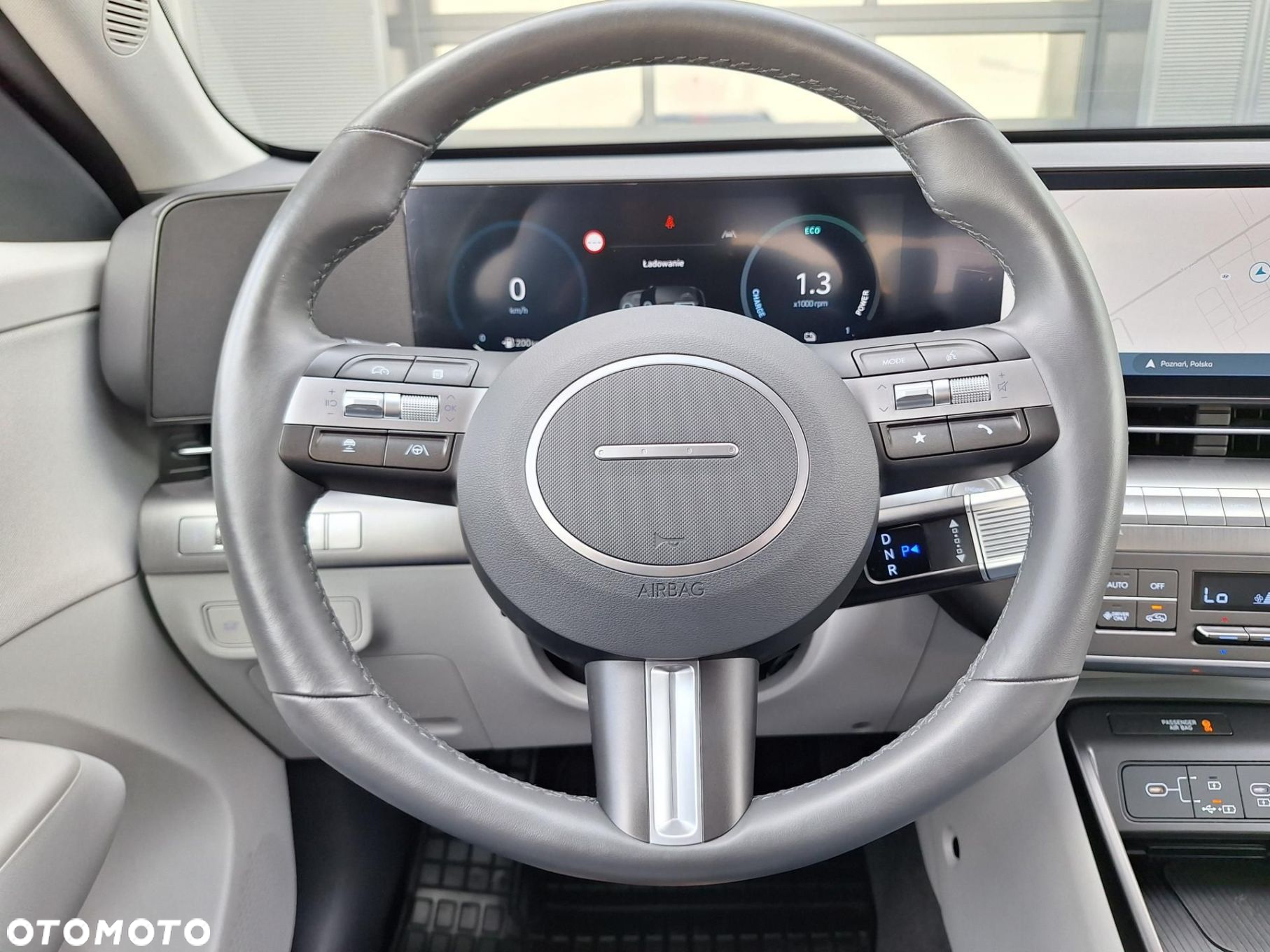 Hyundai Kona - 16