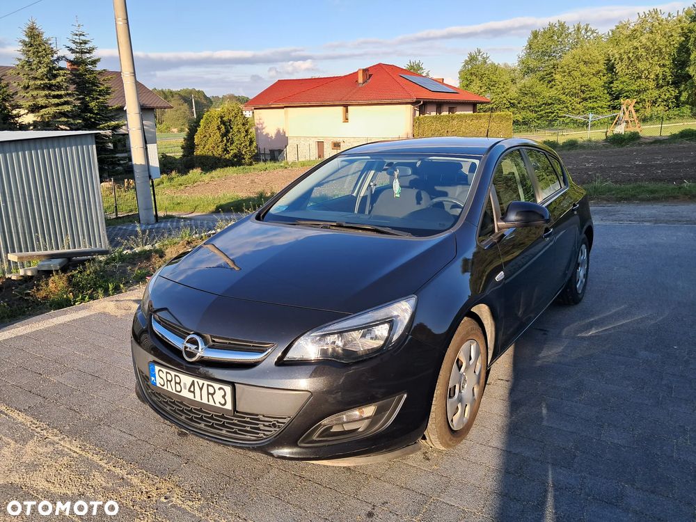 Opel Astra 1.6 Essentia - 11