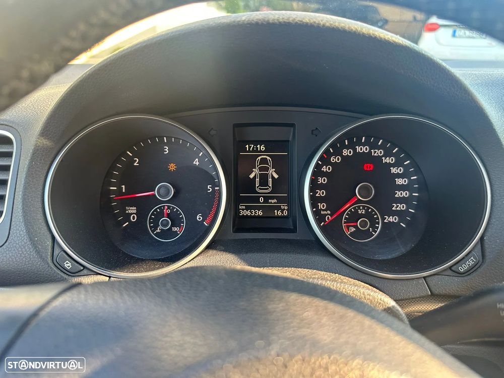 VW Golf 1.6 TDi Edition - 7