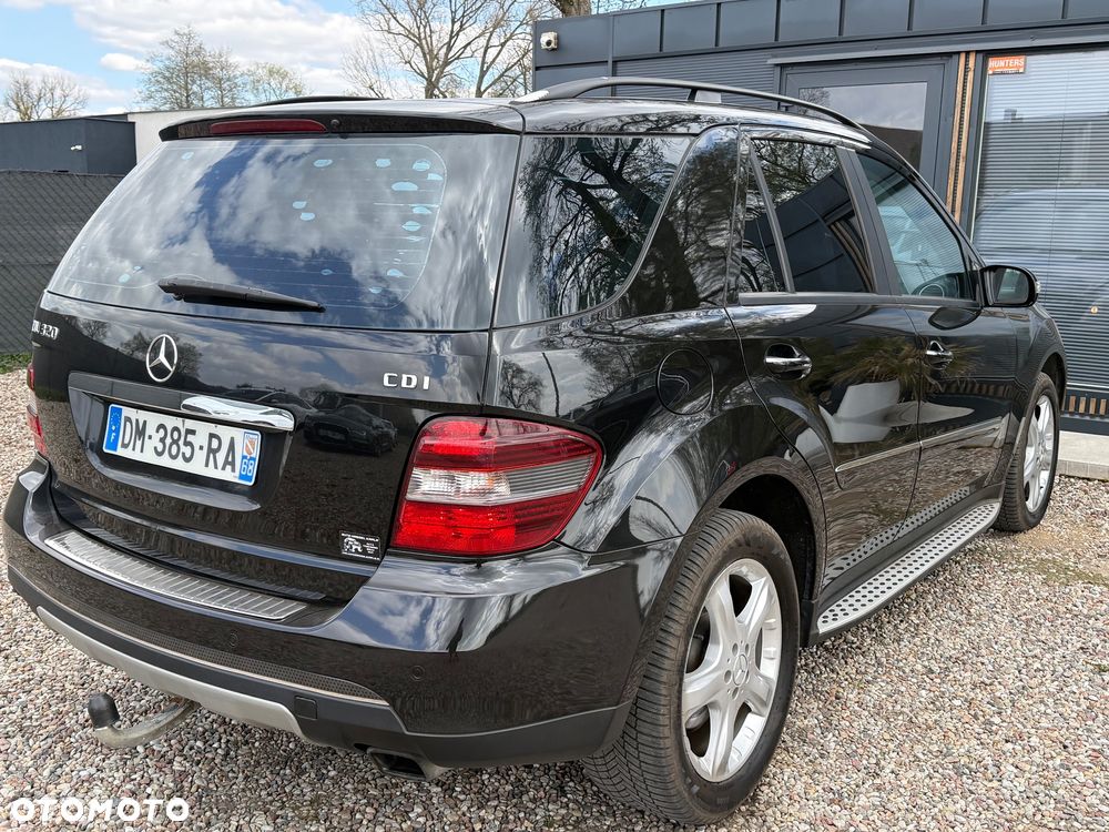 Mercedes-Benz ML 320 CDI 4Matic 7G-TRONIC Edition 10 - 11