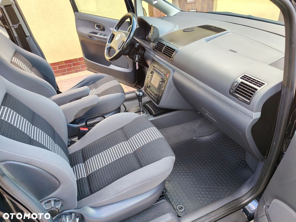 Volkswagen Sharan - 19