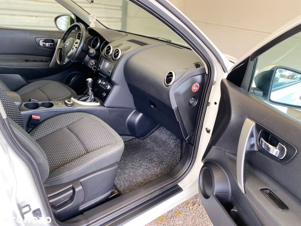 Nissan Qashqai 2.0 4x4 Tekna - 14
