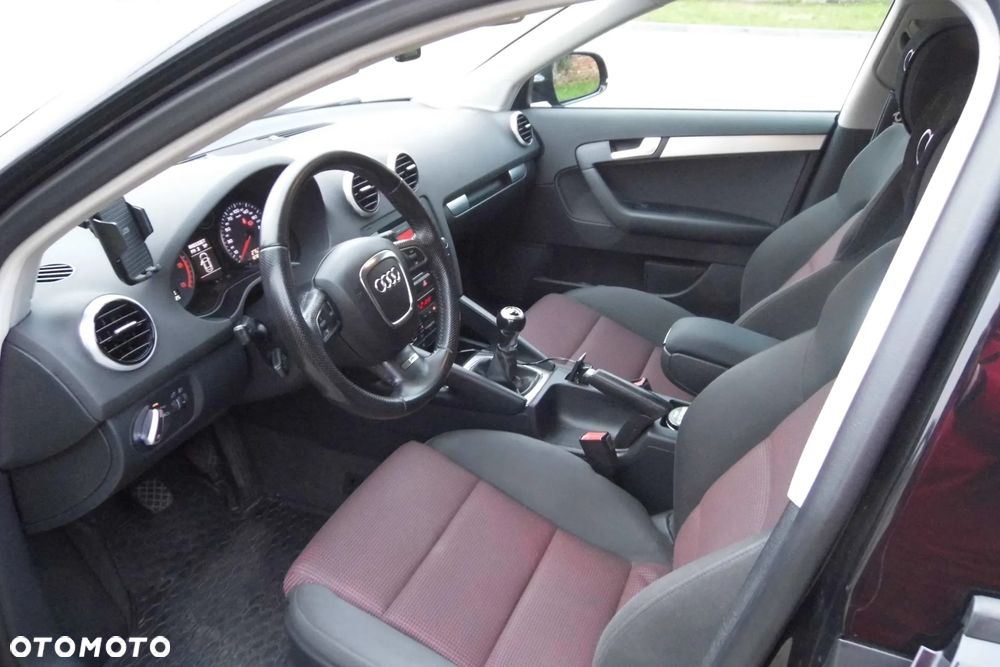 Audi A3 Sportback - 11