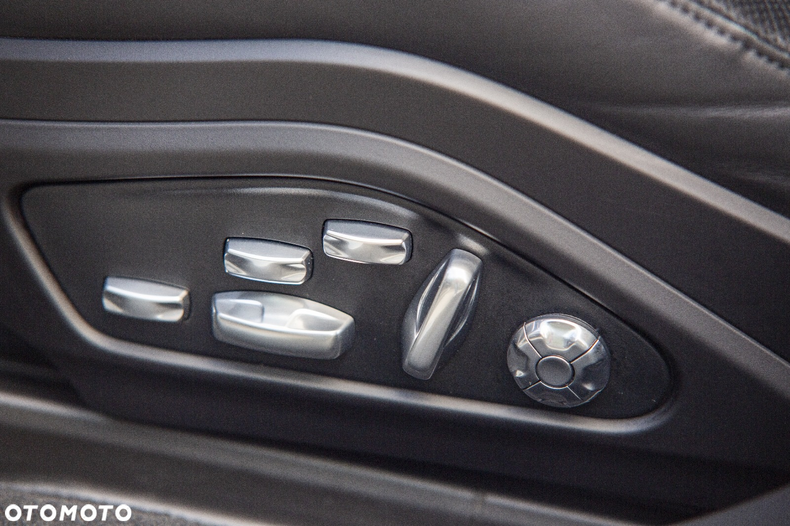 Porsche Panamera 4 GPF - 14