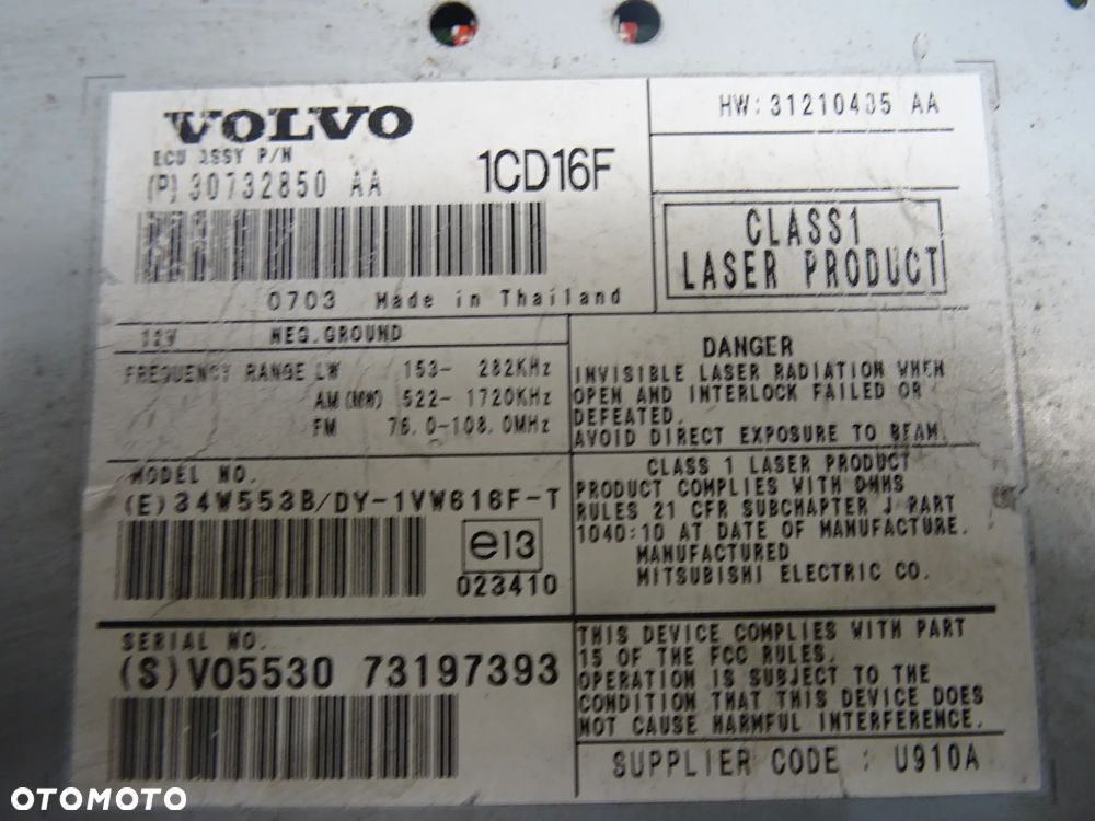 VOLVO V50 2.0D KOMBI RADIO CZYTNIK CD 30732850AA - 5