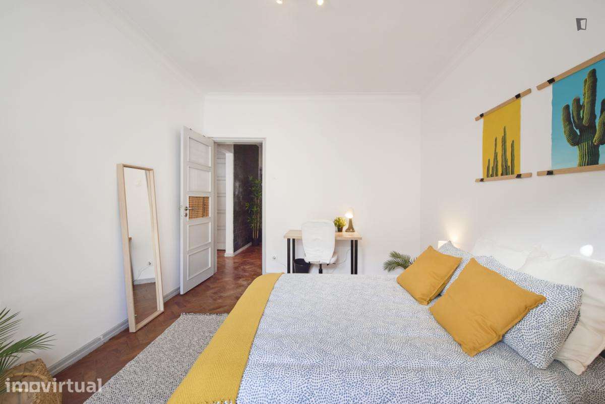 Quarto - localizado em Arroios Lisbon - Grande imagem: 3/19