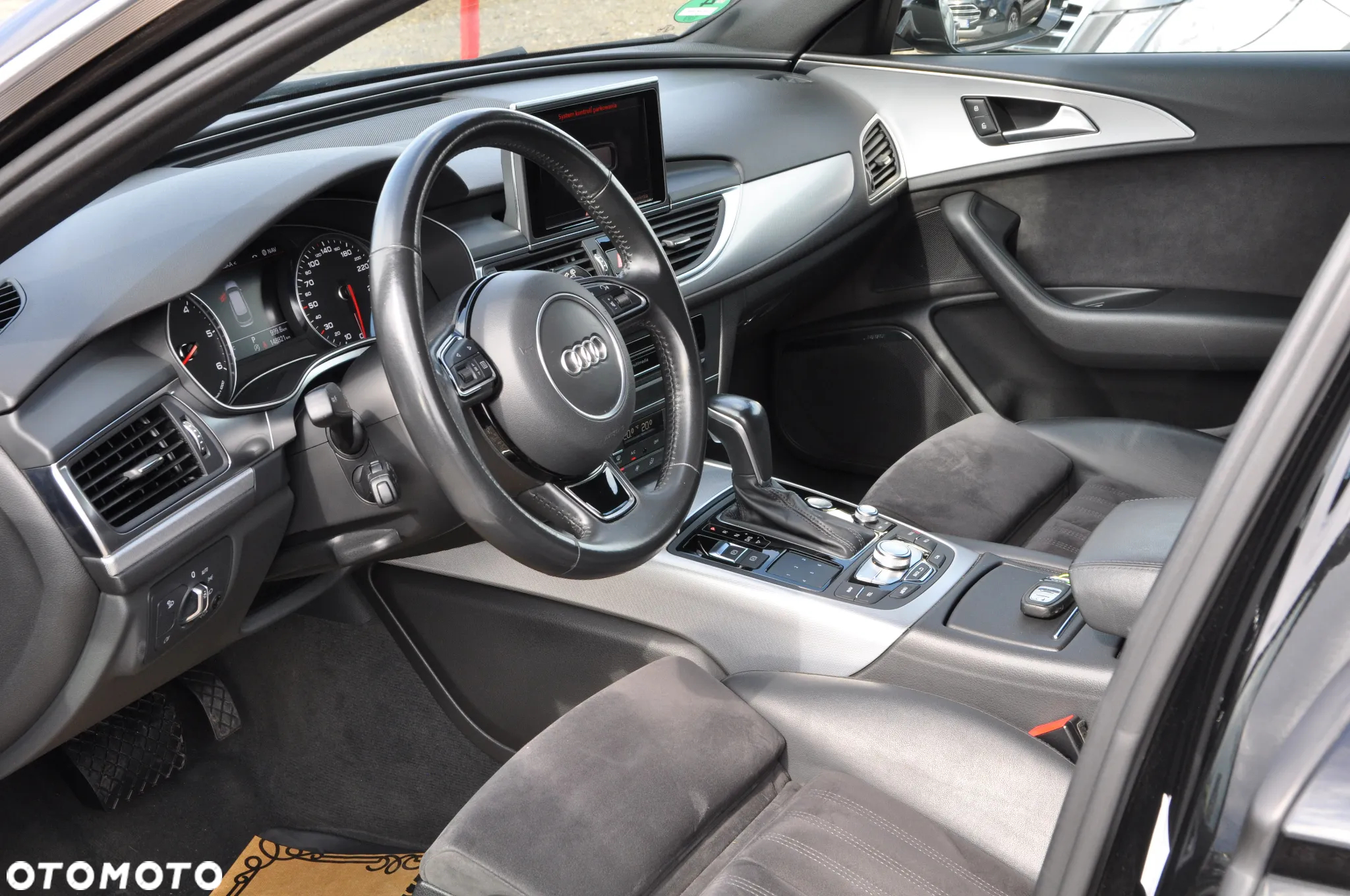 Audi A6 Avant 2.0 TDI Ultra S tronic - 6